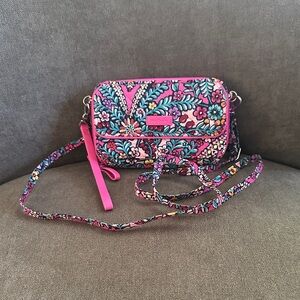 Vera Bradley Crossbody Wallet Wristlet